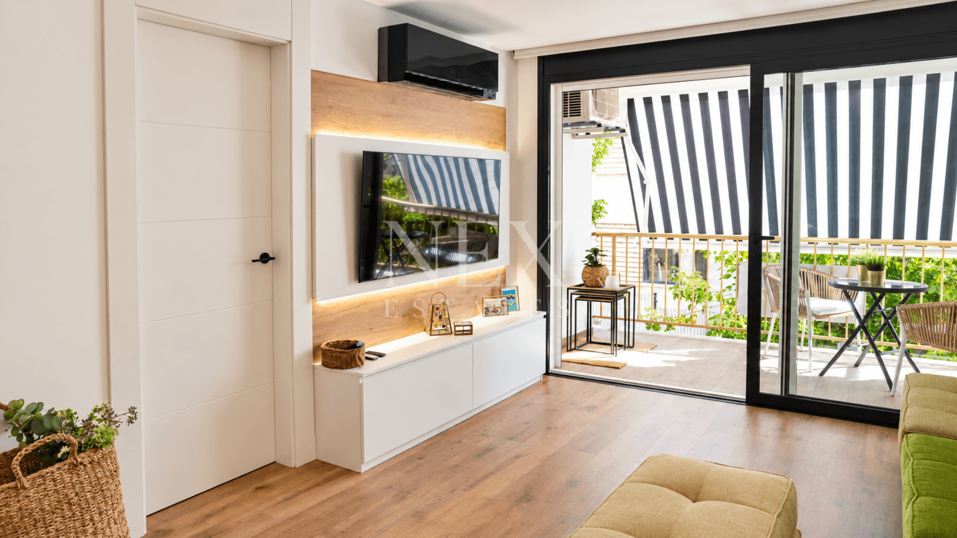 APARTAMENTO REFORMADO CON BALCÓN Y GARAJE PRIVADO, imagen 2