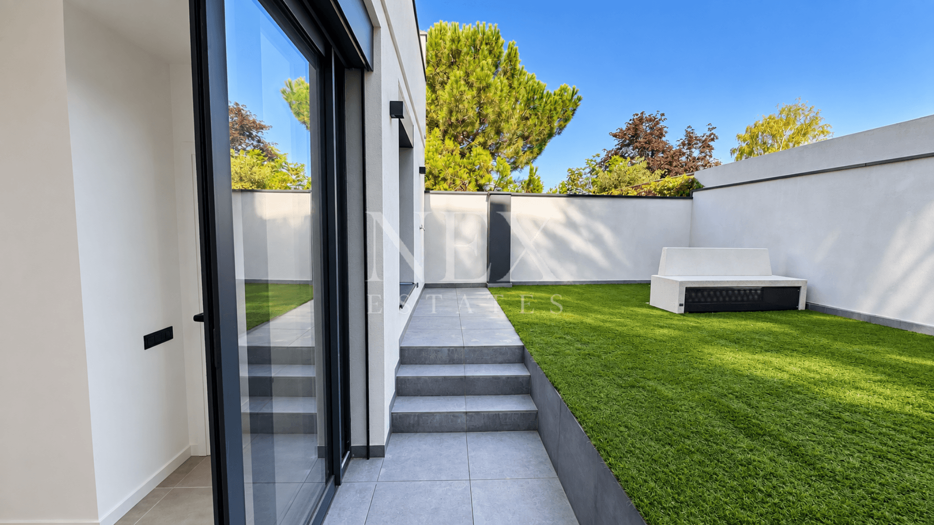BAJO CON JARDÍN A ESTRENAR, imagen 2